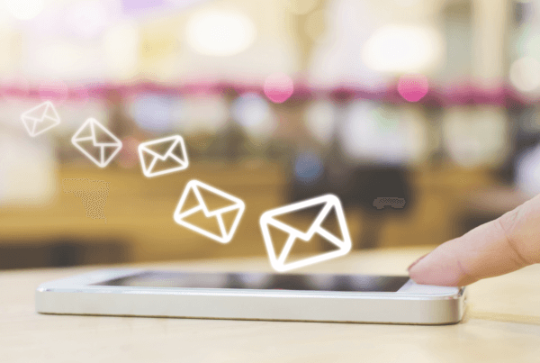 电子邮件营销服务很容易到达你的移动设备